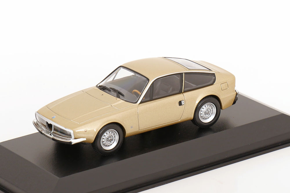 Alfa Romeo 1600 ジュニアZ 1972 Maxichamps コレクション / Minichamps 1/43 ミニカー