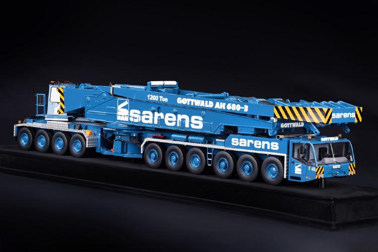 【予約】2023年3月以降発売予定SARENS GOTTWALD AK 680-3 モバイルクレーン /建設機械模型 工事車両 IMC 1/50 ミニチュア