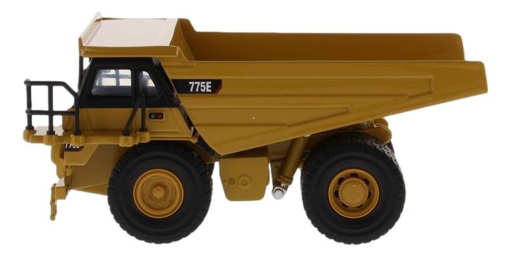 ラストホビーのCAT 775E Off-Highway Truck ダンプ / Diecast Masters 1/64 建設機械模型 工事車両｜アングル3