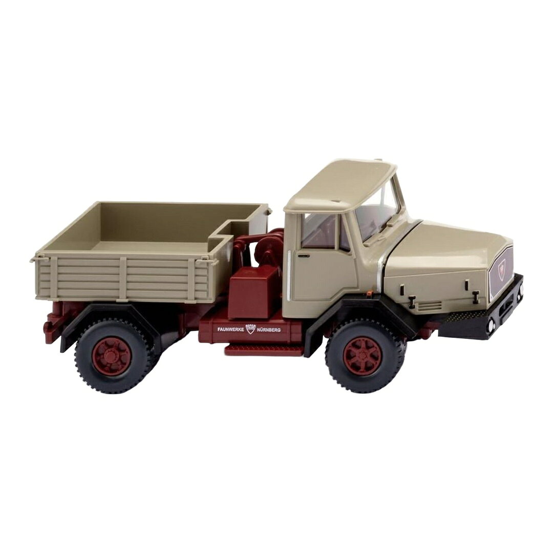▶ PRODUCT DETAILS メーカー Wiking スケール 1/87 商品状態 新品 ⚠ 海外製品に関するご案内 本製品は精密ディスプレイモデルのため、製造工程上、個体差が見られる場合がございます。微細な塗装の個体差・エッチングパーツのわずかなズレ・ケース／外箱の軽微なダメージ等がこれに該当します。これらはメーカー基準で良品とされており、当店でも良品として取り扱っております。あらかじめご了承ください。 ▶ NOTICE お届け時期について お届けの目安の記載を必ずご確認ください。 在庫について 他サイトとの併売のため、在庫切れの場合がございます。売り切れの際はメールにてご連絡いたします。 予約商品について 銀行振込・コンビニ決済のお支払い期限はご注文日から14日以内です。予約品は代引き・クレジット決済をご選択ください。発売予定日は確定日ではなく、大幅な延期・中止、入荷数量の減少が生じる場合がございます。 ご注意事項 輸入品の性質上、外箱に傷みなどがある場合がございます。あらかじめご了承ください。