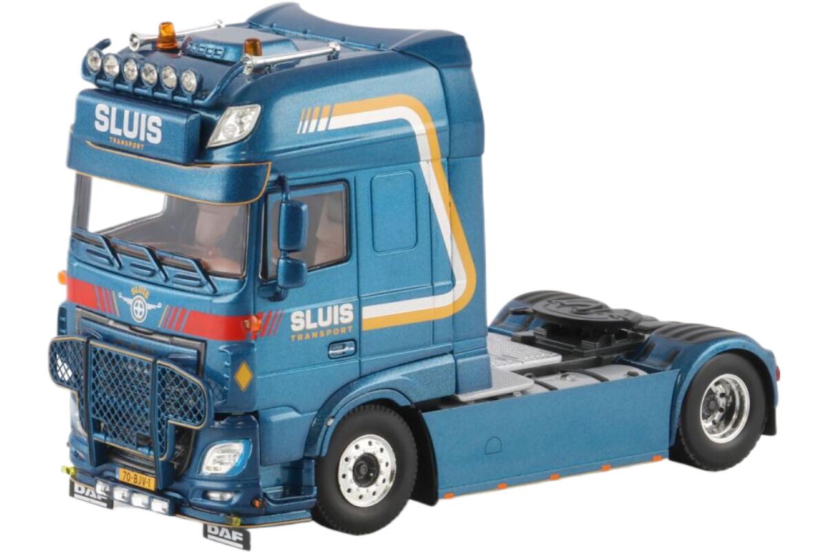 Sluis Transport DAF XF Super Space Cab MY2017 トラック 模型 /WSI 1/50