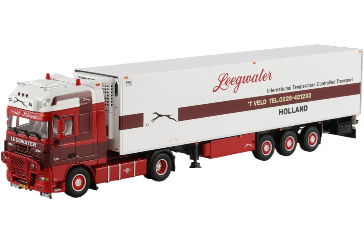 Leegwater DAF XF 105 Super Space Cab reefer semi