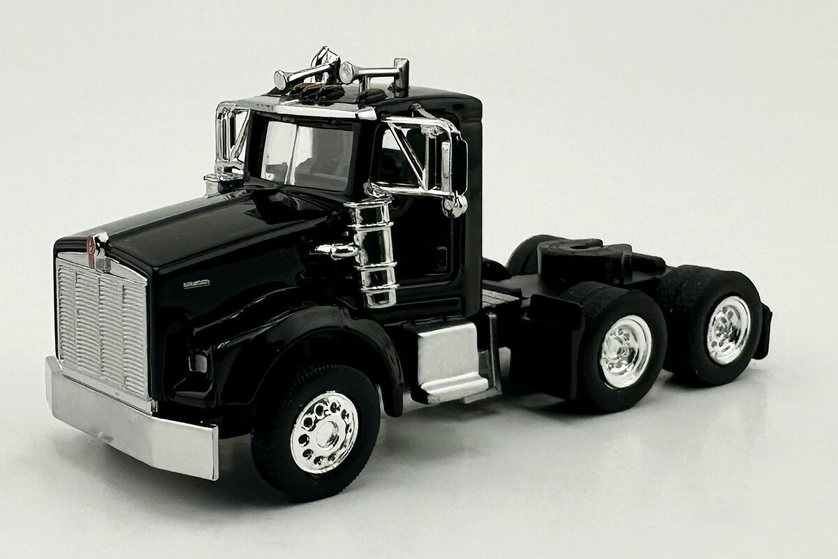 Kenworthケンワース T800 with Daycab Blackブラック / HO LOGISTICS 1/87 模型