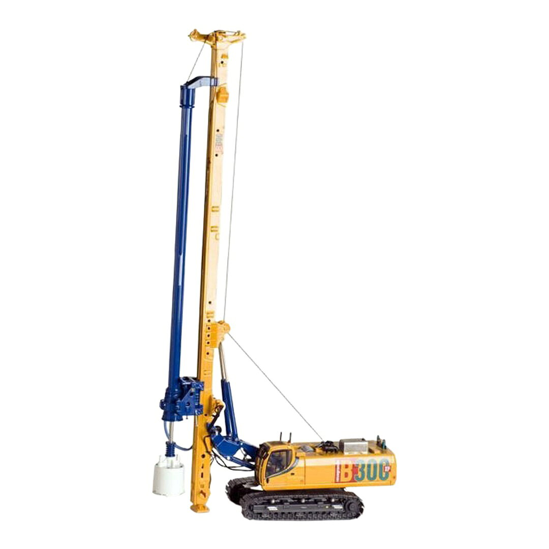 Casa Grande B300 XP hydraulic piling rig yellow