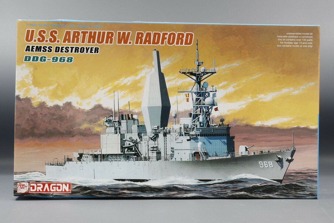 樂天商城 - USS Arthur W. Radford DDG 968 AEMSS Destroyer 駆逐艦 組み立てプラモキット模型 /Dragonドラゴン 1/700