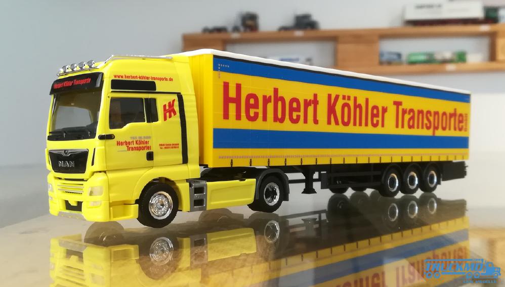 メーカー Herpa スケール 1/87 納期について お届けの目安を必ずご確認ください。 在庫について 在庫管理に関しましては細心の注意を払っておりますが、他サイトとの併売の為、在庫切れの場合がございます。万が一売り切れの場合はメールにてご連絡させていただきます。 予約商品について 銀行振込・コンビニ決済のお支払い期限はご注文日から14日以内となります。予約品の決済方法は代引き・クレジット決済をご選択ください。発売予定日は、確定日ではありません。発売が大幅に延期または中止になることがございます。 また、メーカー都合により入荷数量を一方的に減らされ、ご注文いただきました数量が入荷出来ない場合が稀にございます。 万が一、ご注文分の確保が出来ない場合、メールにてご連絡させていただきます。ご不便をお掛けしますがご理解のほどよろしくお願いいたします。 ご注意事項 輸入品の性質上箱に傷みなどある場合がございますので予めご了承ください。※お客様による簡単な組立が必要な場合がございます。取り扱い説明書が付属する場合は、英語表記となります。 画面上と実物では多少色具合が異なって見える場合がございます。