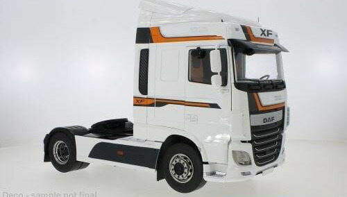 DAF XF Space Cab 2016 white /Premium-Classixxs 1/18 gbN gN^@͌^