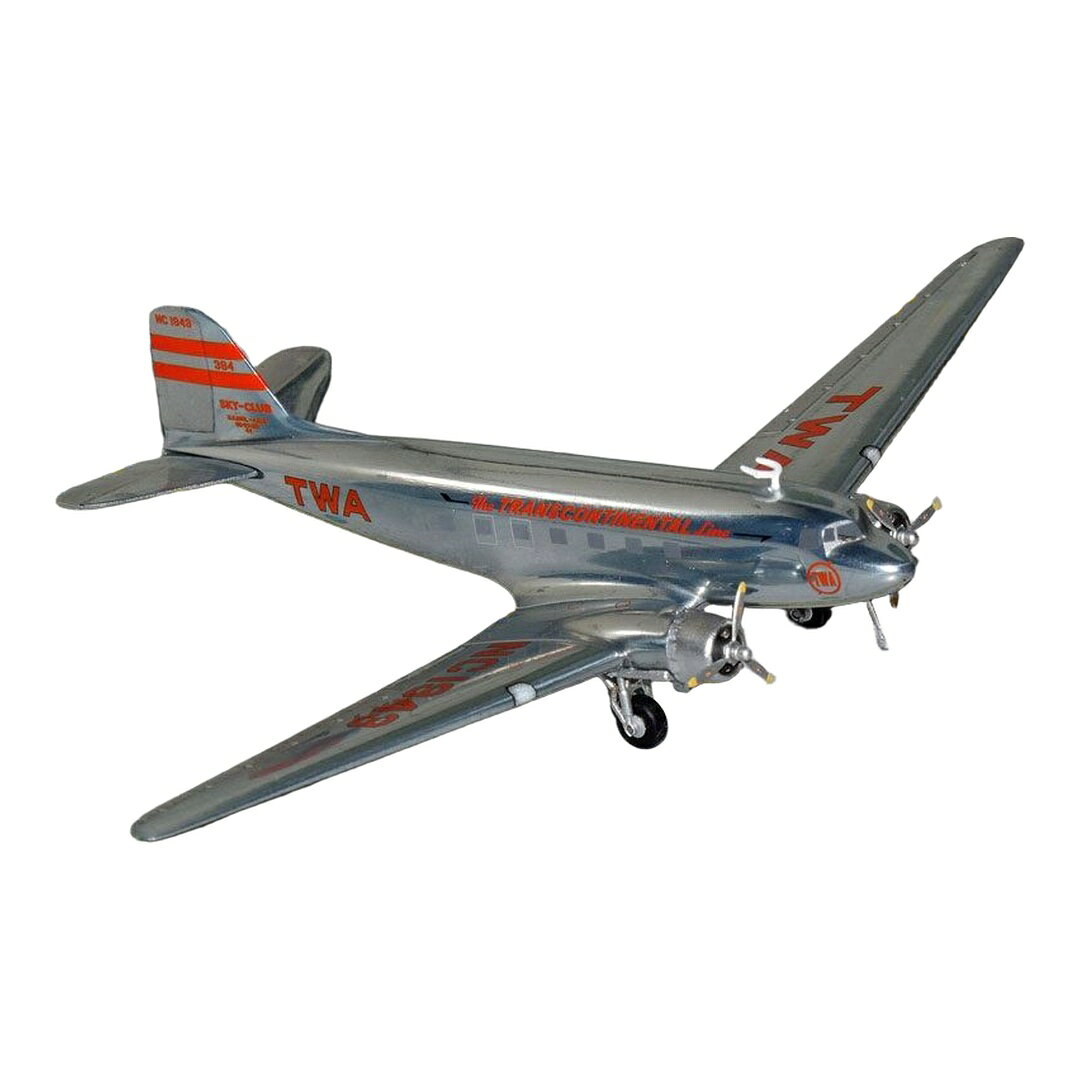 ▶ PRODUCT DETAILS メーカー Gemini スケール 1/200 商品状態 新品 ⚠ 海外製品に関するご案内 本製品は精密ディスプレイモデルのため、製造工程上、個体差が見られる場合がございます。微細な塗装の個体差・エッチングパーツのわずかなズレ・ケース／外箱の軽微なダメージ等がこれに該当します。これらはメーカー基準で良品とされており、当店でも良品として取り扱っております。あらかじめご了承ください。 ▶ NOTICE お届け時期について お届けの目安の記載を必ずご確認ください。 在庫について 他サイトとの併売のため、在庫切れの場合がございます。売り切れの際はメールにてご連絡いたします。 予約商品について 銀行振込・コンビニ決済のお支払い期限はご注文日から14日以内です。予約品は代引き・クレジット決済をご選択ください。発売予定日は確定日ではなく、大幅な延期・中止、入荷数量の減少が生じる場合がございます。 ご注意事項 輸入品の性質上、外箱に傷みなどがある場合がございます。あらかじめご了承ください。