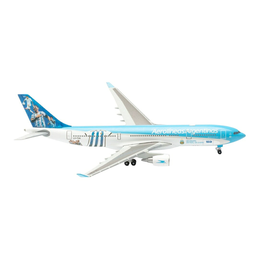 商品詳細 メーカー Herpa Wings スケール 1/500 お届け時期 お届けの目安の記載を必ずご確認ください。 在庫について 在庫管理に関しましては細心の注意を払っておりますが、他サイトとの併売の為、在庫切れの場合がございます。万が一売り切れの場合はメールにてご連絡させていただきます。 予約商品について 銀行振込・コンビニ決済のお支払い期限はご注文日から14日以内となります。 予約品の決済方法は代引き・クレジット決済をご選択ください。 発売予定日は、確定日ではありません。発売が大幅に延期または中止になることがございます。 また、メーカー都合により入荷数量を一方的に減らされ、ご注文いただきました数量が入荷出来ない場合が稀にございます。 万が一、ご注文分の確保が出来ない場合、メールにてご連絡させていただきます。ご不便をお掛けしますがご理解のほどよろしくお願いいたします。 ご注意事項 輸入品の性質上箱に傷みなどある場合がございますので予めご了承ください。