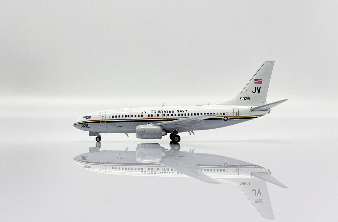 アメリカ海軍 US Navy ボーイング C-40A Clipper / JC Wings 1/400 飛行機模型 ミリタリー