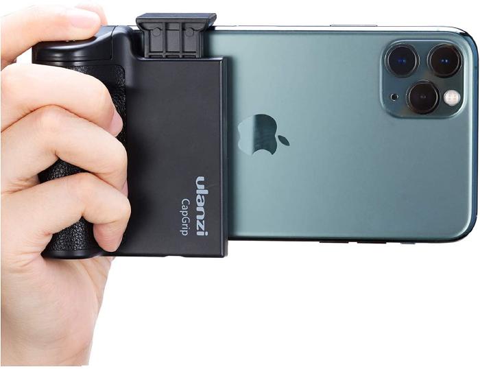 ULANZI capgrip Bluetoothスマートフォンホルダー ラバーハンドルグリップ ワイヤレスリモコン付き 取付可能 旅行 写真 動画を撮る 1/4インチネジ 一脚/三脚/自撮り棒/iPhone/Androidなどに対応のサムネイル