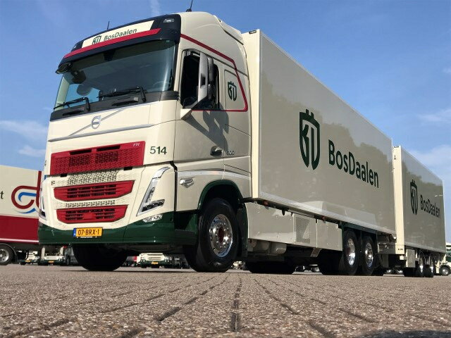 y\z2023N3ȍ~\BosDaalen Volvo FH05 Globetrotter XL motorwagen 2-assige wipkargbN /݋@B͌^ Hԗ Tekno 1/50 ~j`A