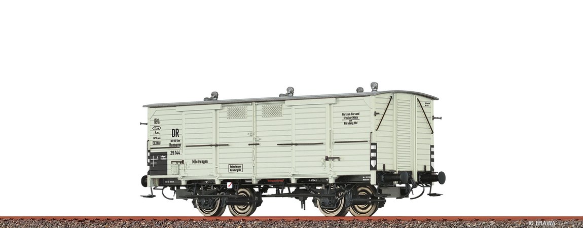 商品詳細 メーカー Brawa スケール H0 お届け時期 お届けの目安の記載を必ずご確認ください。 在庫について 在庫管理に関しましては細心の注意を払っておりますが、他サイトとの併売の為、在庫切れの場合がございます。万が一売り切れの場合はメールにてご連絡させていただきます。 予約商品について 銀行振込・コンビニ決済のお支払い期限はご注文日から14日以内となります。 予約品の決済方法は代引き・クレジット決済をご選択ください。 発売予定日は、確定日ではありません。発売が大幅に延期または中止になることがございます。 また、メーカー都合により入荷数量を一方的に減らされ、ご注文いただきました数量が入荷出来ない場合が稀にございます。 万が一、ご注文分の確保が出来ない場合、メールにてご連絡させていただきます。ご不便をお掛けしますがご理解のほどよろしくお願いいたします。 ご注意事項 輸入品の性質上箱に傷みなどある場合がございますので予めご了承ください。