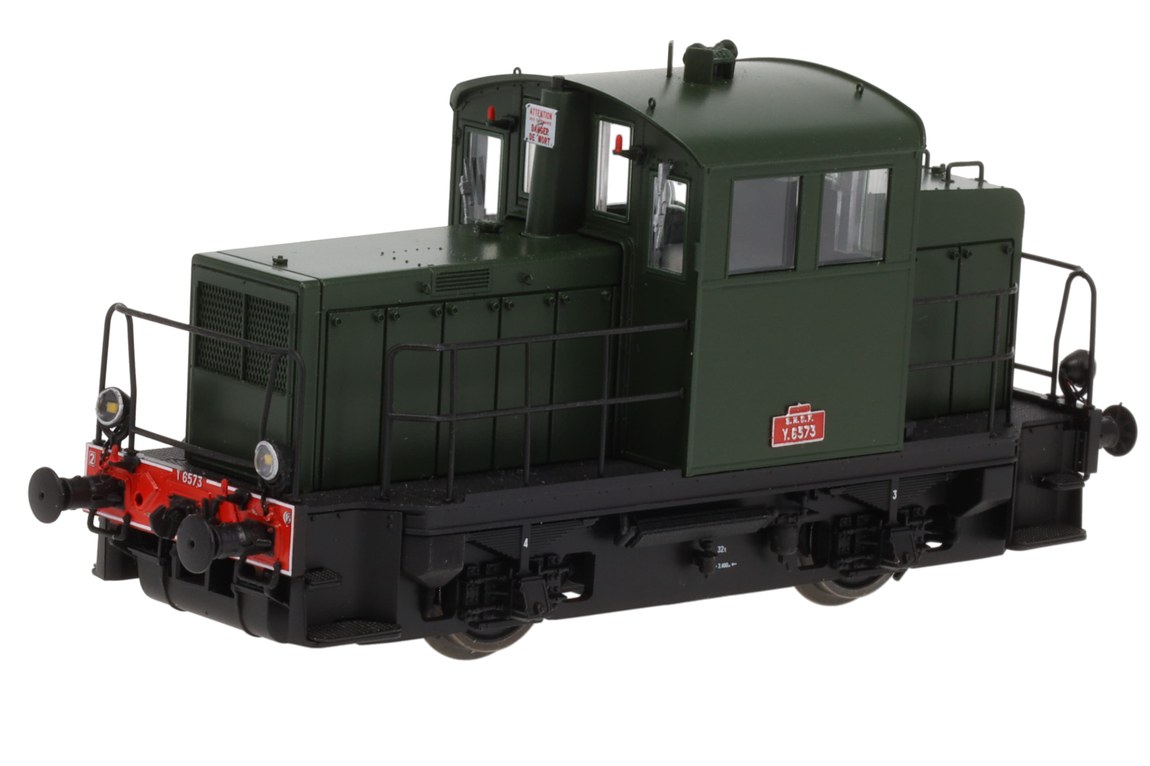 HOゲージ 鉄道模型 ディーゼル機関車 EPM イーピーエム SNCF Y6573 Era III DC green black chassis