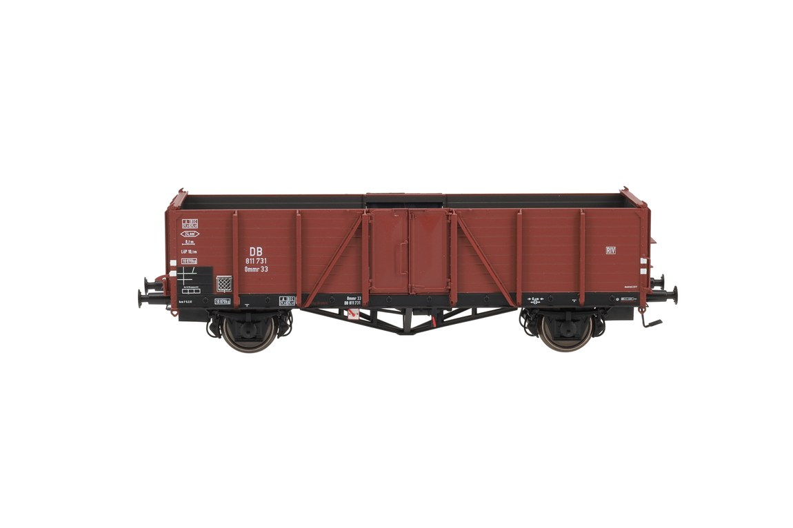 商品詳細 メーカー Exact-Train スケール H0 お届け時期 お届けの目安の記載を必ずご確認ください。 在庫について 在庫管理に関しましては細心の注意を払っておりますが、他サイトとの併売の為、在庫切れの場合がございます。万が一売り切れの場合はメールにてご連絡させていただきます。 予約商品について 銀行振込・コンビニ決済のお支払い期限はご注文日から14日以内となります。 予約品の決済方法は代引き・クレジット決済をご選択ください。 発売予定日は、確定日ではありません。発売が大幅に延期または中止になることがございます。 また、メーカー都合により入荷数量を一方的に減らされ、ご注文いただきました数量が入荷出来ない場合が稀にございます。 万が一、ご注文分の確保が出来ない場合、メールにてご連絡させていただきます。ご不便をお掛けしますがご理解のほどよろしくお願いいたします。 ご注意事項 輸入品の性質上箱に傷みなどある場合がございますので予めご了承ください。