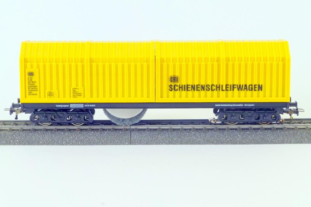商品詳細 メーカー Lux スケール H0 お届け時期 お届けの目安の記載を必ずご確認ください。 在庫について 在庫管理に関しましては細心の注意を払っておりますが、他サイトとの併売の為、在庫切れの場合がございます。万が一売り切れの場合はメールにてご連絡させていただきます。 予約商品について 銀行振込・コンビニ決済のお支払い期限はご注文日から14日以内となります。 予約品の決済方法は代引き・クレジット決済をご選択ください。 発売予定日は、確定日ではありません。発売が大幅に延期または中止になることがございます。 また、メーカー都合により入荷数量を一方的に減らされ、ご注文いただきました数量が入荷出来ない場合が稀にございます。 万が一、ご注文分の確保が出来ない場合、メールにてご連絡させていただきます。ご不便をお掛けしますがご理解のほどよろしくお願いいたします。 ご注意事項 輸入品の性質上箱に傷みなどある場合がございますので予めご了承ください。