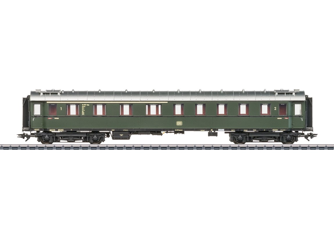 商品詳細 メーカー Maerklin スケール H0 お届け時期 お届けの目安の記載を必ずご確認ください。 在庫について 在庫管理に関しましては細心の注意を払っておりますが、他サイトとの併売の為、在庫切れの場合がございます。万が一売り切れの場合はメールにてご連絡させていただきます。 予約商品について 銀行振込・コンビニ決済のお支払い期限はご注文日から14日以内となります。 予約品の決済方法は代引き・クレジット決済をご選択ください。 発売予定日は、確定日ではありません。発売が大幅に延期または中止になることがございます。 また、メーカー都合により入荷数量を一方的に減らされ、ご注文いただきました数量が入荷出来ない場合が稀にございます。 万が一、ご注文分の確保が出来ない場合、メールにてご連絡させていただきます。ご不便をお掛けしますがご理解のほどよろしくお願いいたします。 ご注意事項 輸入品の性質上箱に傷みなどある場合がございますので予めご了承ください。