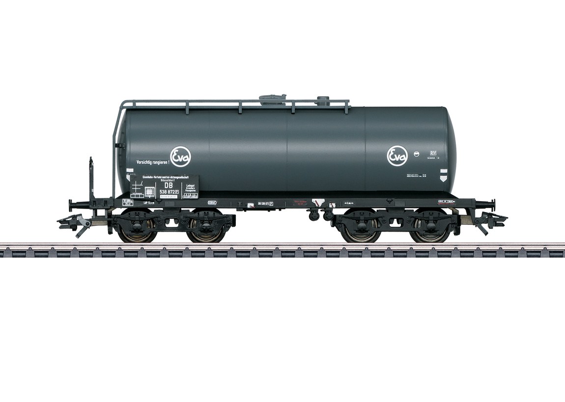 商品詳細 メーカー Maerklin スケール H0 お届け時期 お届けの目安の記載を必ずご確認ください。 在庫について 在庫管理に関しましては細心の注意を払っておりますが、他サイトとの併売の為、在庫切れの場合がございます。万が一売り切れの場合はメールにてご連絡させていただきます。 予約商品について 銀行振込・コンビニ決済のお支払い期限はご注文日から14日以内となります。 予約品の決済方法は代引き・クレジット決済をご選択ください。 発売予定日は、確定日ではありません。発売が大幅に延期または中止になることがございます。 また、メーカー都合により入荷数量を一方的に減らされ、ご注文いただきました数量が入荷出来ない場合が稀にございます。 万が一、ご注文分の確保が出来ない場合、メールにてご連絡させていただきます。ご不便をお掛けしますがご理解のほどよろしくお願いいたします。 ご注意事項 輸入品の性質上箱に傷みなどある場合がございますので予めご了承ください。