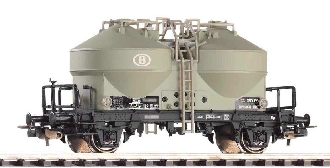 商品詳細 メーカー Piko スケール H0 お届け時期 お届けの目安の記載を必ずご確認ください。 在庫について 在庫管理に関しましては細心の注意を払っておりますが、他サイトとの併売の為、在庫切れの場合がございます。万が一売り切れの場合はメールにてご連絡させていただきます。 予約商品について 銀行振込・コンビニ決済のお支払い期限はご注文日から14日以内となります。 予約品の決済方法は代引き・クレジット決済をご選択ください。 発売予定日は、確定日ではありません。発売が大幅に延期または中止になることがございます。 また、メーカー都合により入荷数量を一方的に減らされ、ご注文いただきました数量が入荷出来ない場合が稀にございます。 万が一、ご注文分の確保が出来ない場合、メールにてご連絡させていただきます。ご不便をお掛けしますがご理解のほどよろしくお願いいたします。 ご注意事項 輸入品の性質上箱に傷みなどある場合がございますので予めご了承ください。