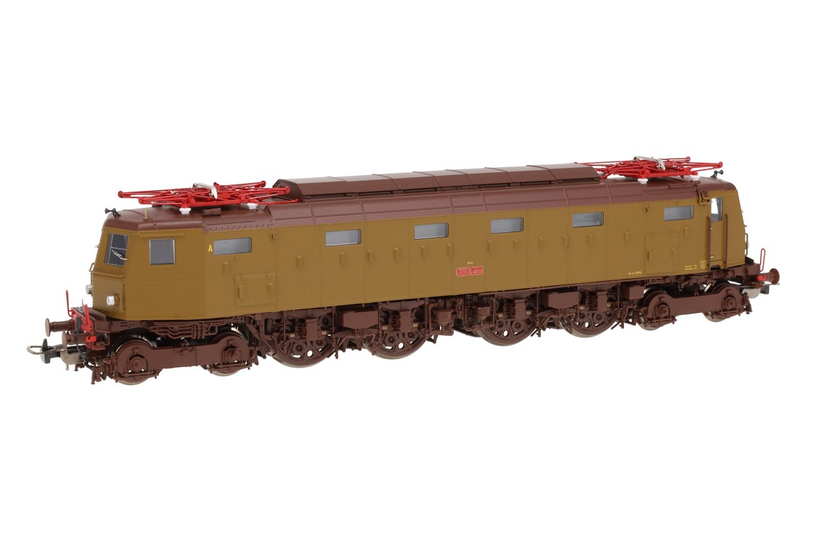 商品詳細 メーカー Piko スケール H0 お届け時期 お届けの目安の記載を必ずご確認ください。 在庫について 在庫管理に関しましては細心の注意を払っておりますが、他サイトとの併売の為、在庫切れの場合がございます。万が一売り切れの場合はメールにてご連絡させていただきます。 予約商品について 銀行振込・コンビニ決済のお支払い期限はご注文日から14日以内となります。 予約品の決済方法は代引き・クレジット決済をご選択ください。 発売予定日は、確定日ではありません。発売が大幅に延期または中止になることがございます。 また、メーカー都合により入荷数量を一方的に減らされ、ご注文いただきました数量が入荷出来ない場合が稀にございます。 万が一、ご注文分の確保が出来ない場合、メールにてご連絡させていただきます。ご不便をお掛けしますがご理解のほどよろしくお願いいたします。 ご注意事項 輸入品の性質上箱に傷みなどある場合がございますので予めご了承ください。