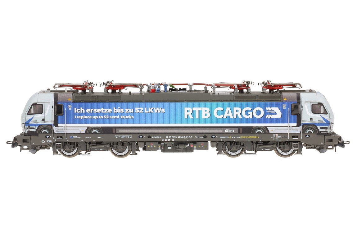 商品詳細 メーカー Roco スケール H0 お届け時期 お届けの目安の記載を必ずご確認ください。 在庫について 在庫管理に関しましては細心の注意を払っておりますが、他サイトとの併売の為、在庫切れの場合がございます。万が一売り切れの場合はメールにてご連絡させていただきます。 予約商品について 銀行振込・コンビニ決済のお支払い期限はご注文日から14日以内となります。 予約品の決済方法は代引き・クレジット決済をご選択ください。 発売予定日は、確定日ではありません。発売が大幅に延期または中止になることがございます。 また、メーカー都合により入荷数量を一方的に減らされ、ご注文いただきました数量が入荷出来ない場合が稀にございます。 万が一、ご注文分の確保が出来ない場合、メールにてご連絡させていただきます。ご不便をお掛けしますがご理解のほどよろしくお願いいたします。 ご注意事項 輸入品の性質上箱に傷みなどある場合がございますので予めご了承ください。