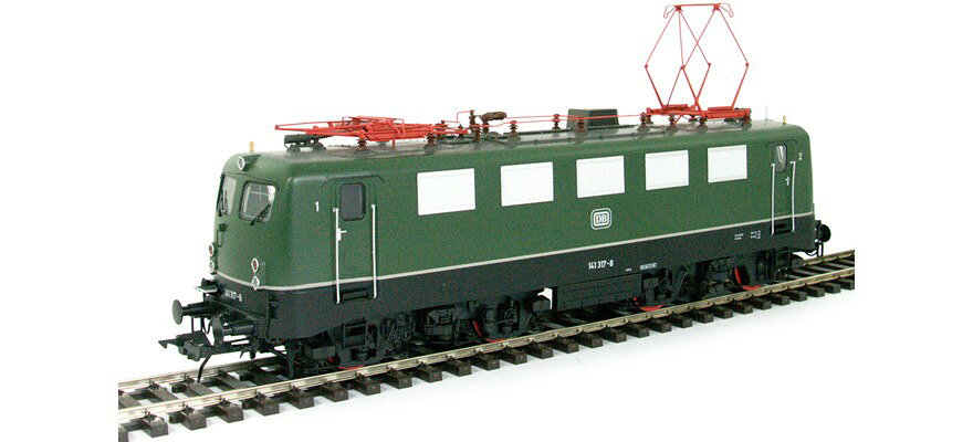 ▶ PRODUCT DETAILS メーカー Lenz スケール 電源方式 DC デジタルデコーダー RailCom integriert ⚠ 海外製品に関するご案内 本製品は精密な鉄道模型のため、製造工程上、個体差が見られる場合がございます。微細な塗装の個体差・パーツのわずかなズレ・ケース／外箱の軽微なダメージ等がこれに該当します。これらはメーカー基準で良品とされており、当店でも良品として取り扱っております。あらかじめご了承ください。 ▶ NOTICE お届け時期について お届けの目安の記載を必ずご確認ください。 在庫について 在庫管理に関しましては細心の注意を払っておりますが、他サイトとの併売のため、在庫切れの場合がございます。万が一売り切れの場合はメールにてご連絡させていただきます。 ご注意事項 輸入品の性質上、外箱に傷みなどがある場合がございます。あらかじめご了承ください。