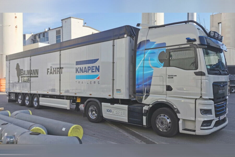 2026年発売予定 MAN TGX GX 4X2 MOVING FLOOR TRAILER 3 AXLE Baumann Trans / WSI 1/50 建設機械 模型
