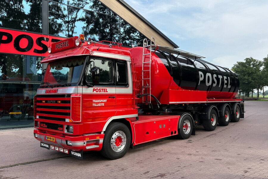 2026年発売予定 Scaniaスカニア 3 SERIES STREAMLINE 4X2 バキュームタンクトレーラー 3 AXLE Postel Transport / WSI 1/50 建設機械 模型