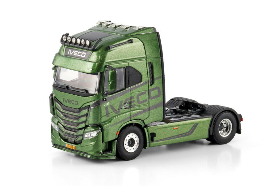 Rakuten - IVECOイベコ S-WAY AS HIGH MY2024 Premium Line / WSI 1/50 建設機械 模型