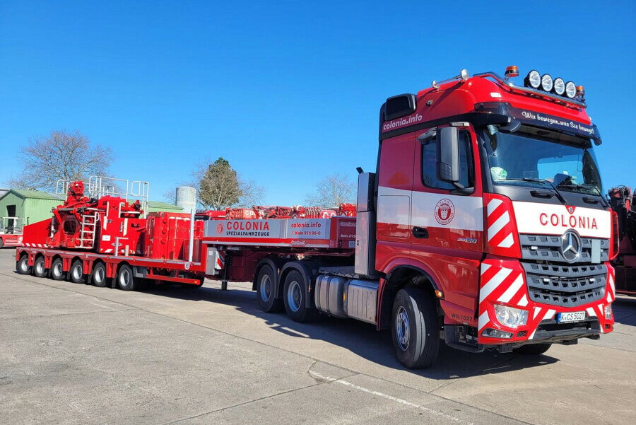 2026年発売予定 COLONIA MERCEDES BENZ AROCS MP4 ビッグスペース 6X4 MANOOVR 6軸 10フィートコンテナ / WSI 1/50 建設機械模型 工事車両