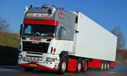 【予約】2024年発売予定DE KRAKER; SCANIA R5 TOPLINE 6X2 TWIN STEER リーファートレーラー 3軸 トラック / WSI 1/50建設機械模型　ミニチュア