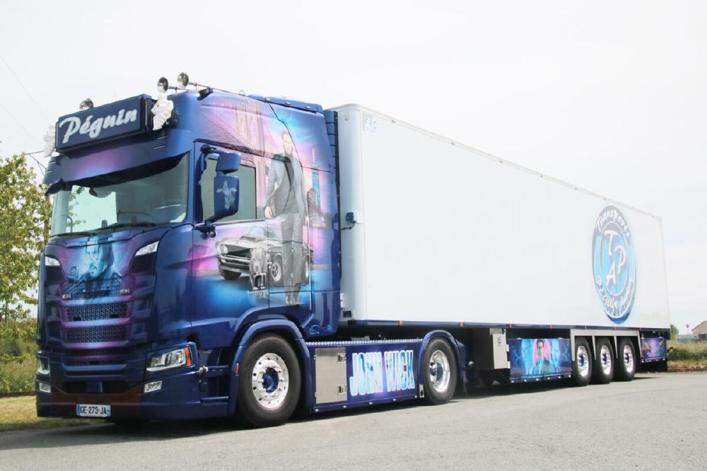 【予約】2024年発売予定PEGUIN; SCANIA S HIGHLINE CS20H 4X2 リーファートレーラー 3軸 トラック / WSI 1/50建設機械模型　ミニチュア