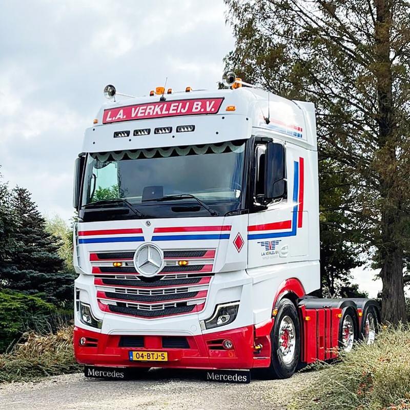 ͽ4-6ʹȯͽL.A. VERKLEIJ; MERCEDES-BENZ ACTROS MP5 BIG SPACE 6X2 TWIN STEER ȥå ȥ饯/WSI 1/50 ߵϷ ξ