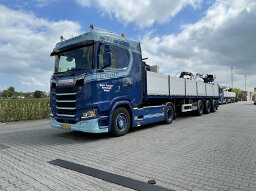 【予約】12月以降発売予定A.C. BAAUW SCANIA S NORMAL CS20N 4X2 BRICK TRAILER 3軸 トラック /WSI 1/50 建設機械模型 ミニチュア