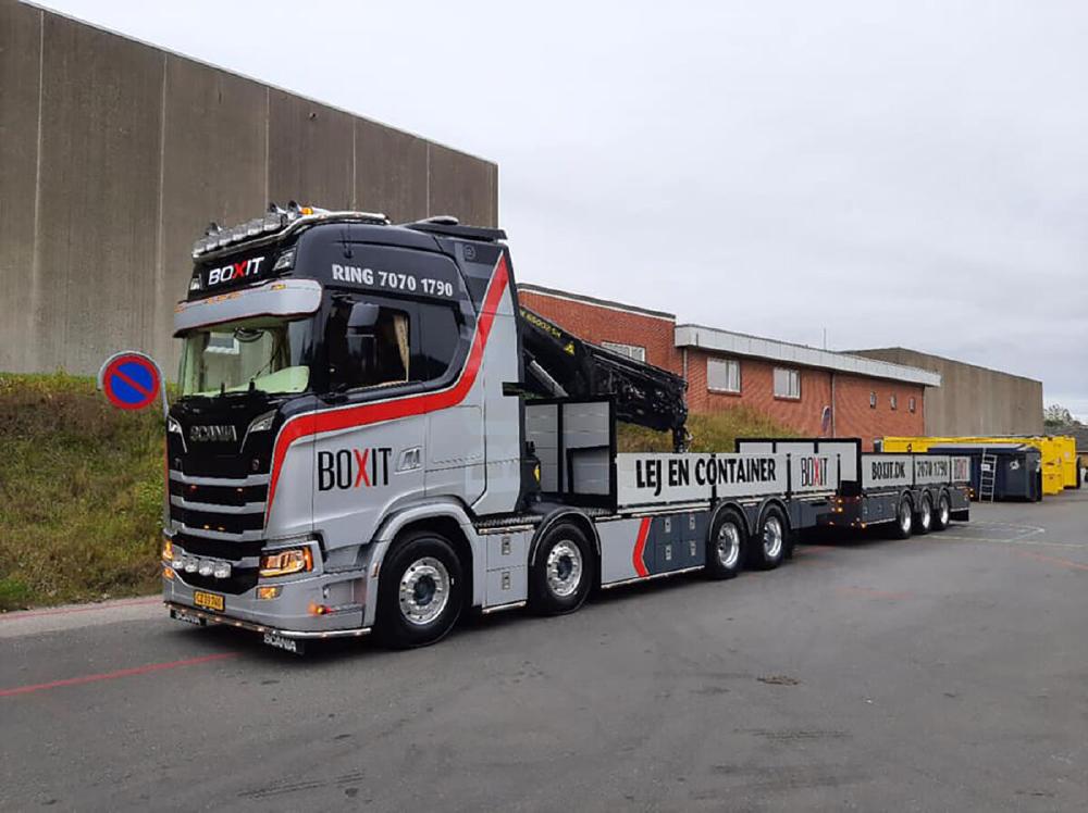 ͽ12ʹȯͽBOXIT SCANIA S HIGHLINE CS20H RIGED FLAT BED TRUCK 8X2 TAG AXLE FLAT BED DRAWBAR TRAILER 3 WITH PALFINGER PK 92002 SH + 2X 20FT CONTAINER ȥå /WSI 1/50 ߵϷ ߥ˥奢