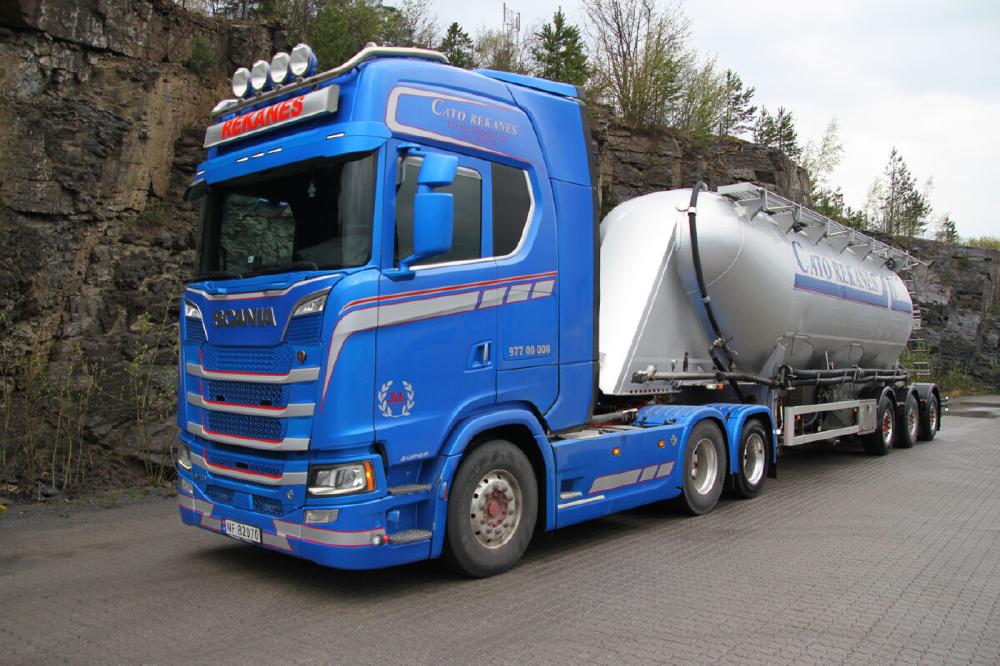 y\z12ȍ~\REKANES SCANIA S HIGHLINE CS20H 6X2 TAG AXLE BULK TRAILER 3 gbN /WSI 1/50 ݋@B͌^ ~j`A