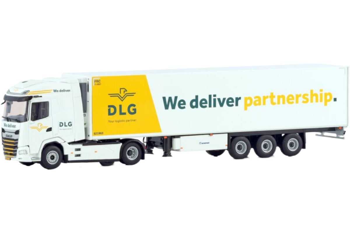 DLG Logistics DAF XG 4x2 冷蔵セミトレーラー / WSI 1/50 建設機械模型 工事車両