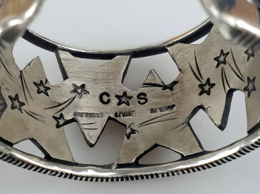 【中古】CODY SANDERSON（コディ サンダーソン）cut out opposing star cuff スター　星　バングル　ブレスレット 中古品 05r0301