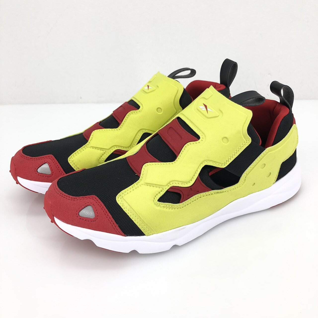 【中古】 Reebok FURYLITE 3.0 リーボック フューリーライト スニーカー 赤 黄色 黒 /レッド イエロー ブラック /1Y3001 719 FU9080 /US8/26cm 中古品 05r8799 【館林店】