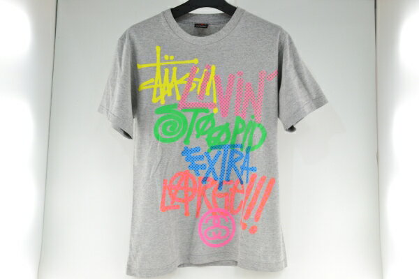 【中古】STUSSY（ステューシー）カラフル LIVIN 039 ロゴ プリント 半袖 Tシャツ stussy サイズS グレー 02r9045 中古品【牛久店】