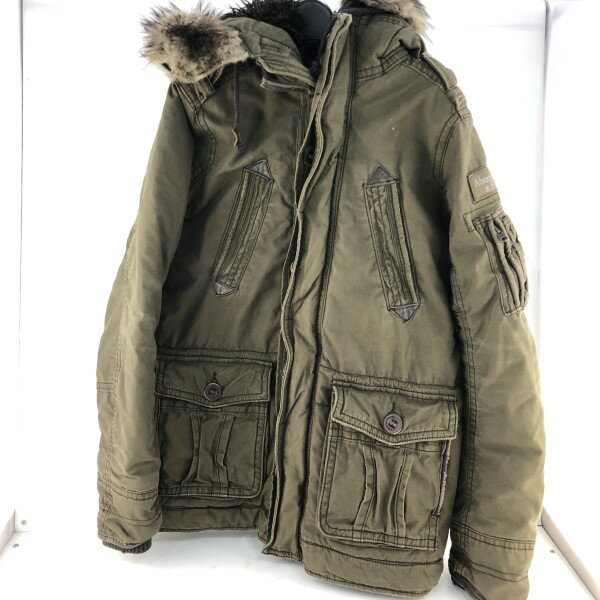 【中古】Abercrombie&Fitch アバクロンビ