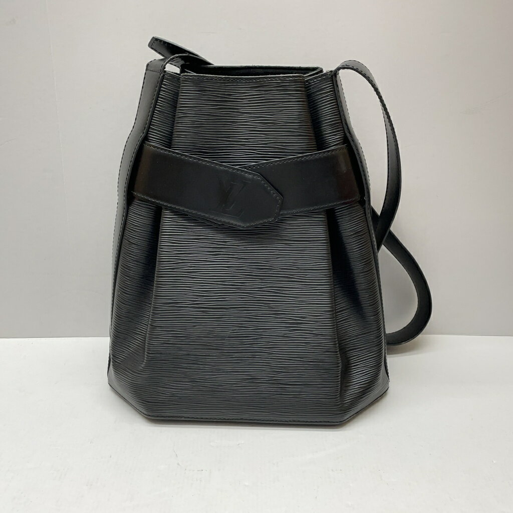 ルイヴィトン LOUIS VUITTON バッグ エピ ショルダー M80157