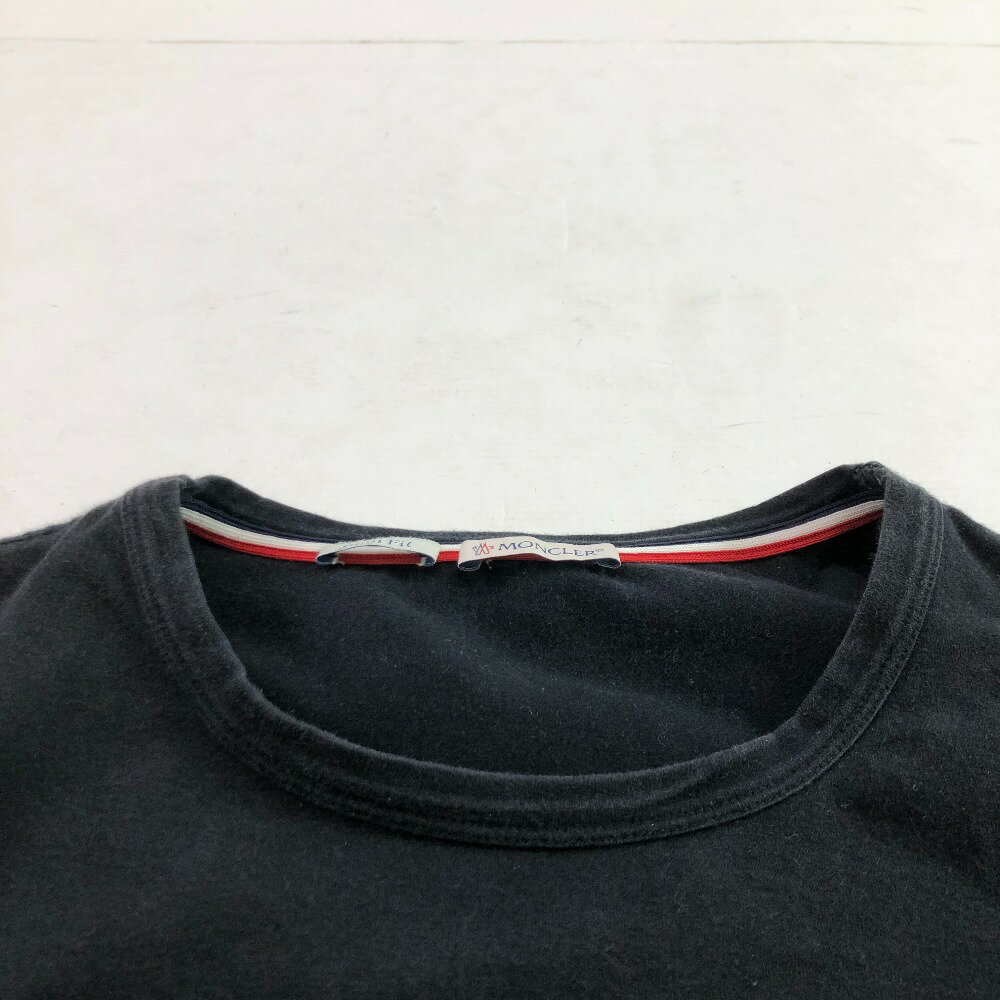 04w3157∞※【中古】 MONCLER モンクレール MAGLIA T-SHIRT マグリアTシャツ ワッペンロゴ 半袖 袖トリコロール H10918C71600 87296 ブラック XXL スリムフィット 【八王子店】