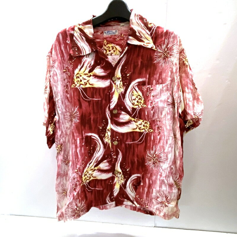 【中古】 SUNSURF サンサーフ アロハシャツ 総柄 レッド 赤 サイズL メンズ レーヨン トップス 半袖シャツ SS30103 アメカジ 03w14182【入間店】
