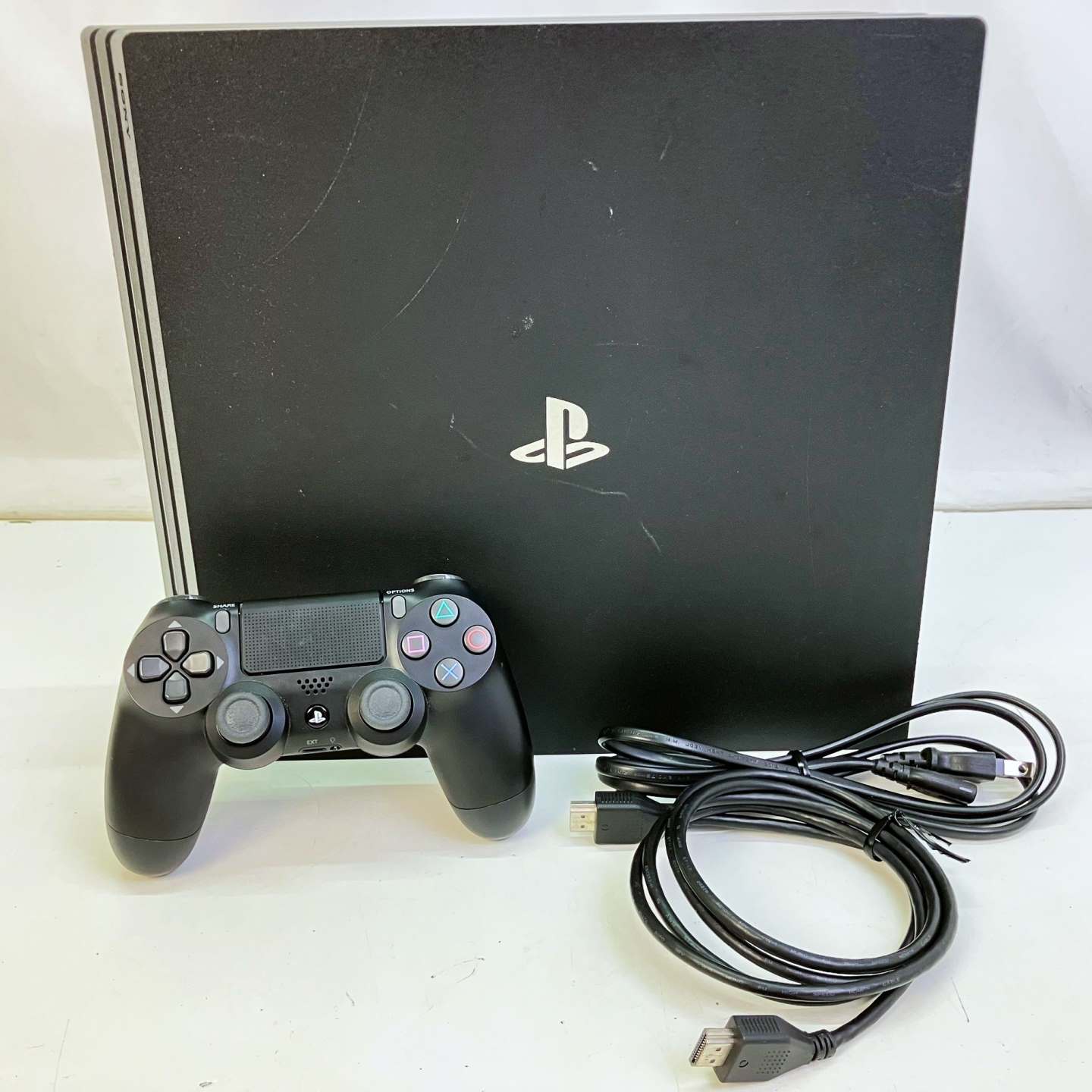 【中古】 〇 PlayStation 4 PS4 Pro 本体 CUH-7200B ジェットブラック ...