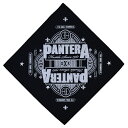 　PANTERA Stronger Than All BANDANAバンド公認のオフィシャルライセンス商品！ 商品名PANTERA Stronger Than All BANDANA商品詳細ヴィニー・ポールとダイムバッグ・ダレルの兄弟を中心に81年に結成され90年代に活躍したヘヴィメタルバンド、PANTERA。 メジャーデビューとなる90年作の5th LP「Cowboys from Hell」の大ヒットにより世界的な人気を獲得、後続のメタルバンドに多大な影響を及ぼすなどメタルシーンの歴史を語る上で避けては通れない最重要バンドです。 バンドは輝かしい功績を上げる中、唯一無二のボーカリストであるフィル・アンセルモンの薬物依存症の悪化により2003年に解散してしまいます。 翌年の2004年には中心人物ダイムバッグ・ダレルが新バンドDAMAGEPLANのライブ中に凶弾に倒れて他界、また2018年にはヴィニー・ポールが心臓の疾患により54歳の若さで急逝してしまいました。 その後2022年8月に存命メンバーのフィル・アンセルモン(Vo)とレックス・ブラウン(Ba)に加え、BLACK LABEL SOCIETYのザック・ワイルド(Gt)とANTHRAXのチャーリー・ベナンテ(Dr)が参加するメンバー構成での再結成ツアーが正式にアナウンスされました。 ここ日本においても来日公演としては実に約22年ぶりとなる2023年3月に開催されたLOUD PARKにてヘッドライナーを務め、多くのメタルヘッズを魅了しました。 ロゴと“STRONGER THAN ALL”の文言が入ったデザインのバンダナ。 バンド公認のオフィシャルライセンス商品です。サイズサイズ：約55cm×55cm ※輸入商品は国内商品のような緻密さに欠けるため、多少の誤差はご了承ください。素材・その他素材：COTTON 100％注意事項撮影時のライティング、ご覧になっているモニター・PC環境により実際の商品と色味が異なって見える場合がございます。ご了承の上お買い求め下さい。