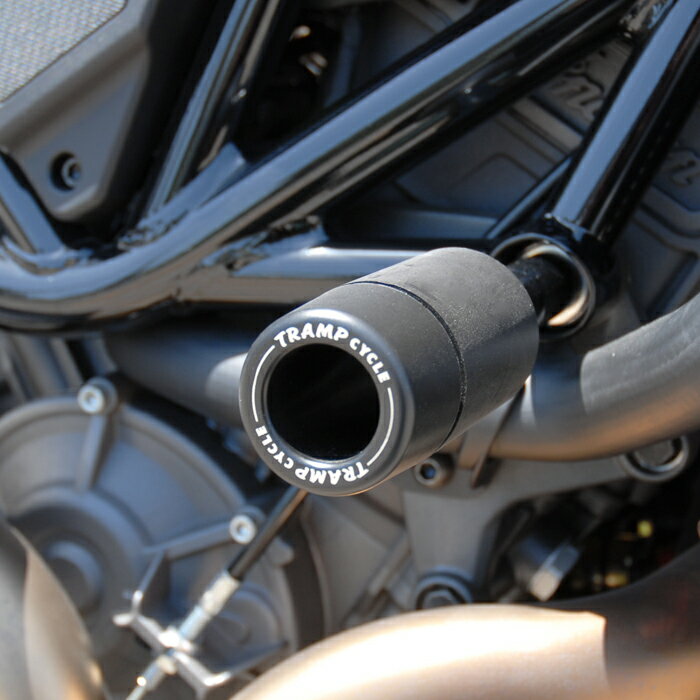 TRAMP CYCLE トランプサイクル FTR1200 フレームスライダー　ロングタイプ　 Frame Sliders 社外品　Indian　インディアン　FTR　 送料無料 TOT-FTR-003L　 スライダー