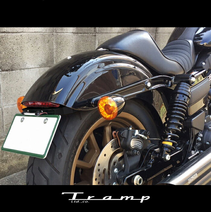 TRAMP CYCLE トランプサイクル ダイナ DYNA ストリートボブ、ローライダーS (純正ショートリアフェンダーの車両用)ライセンスブラケットwithビルトインテール[リフレクター無] ランプカラー:スモーク/ License bracket with Built-in tail : Ramp Color/SMOKE SCD-052S 2