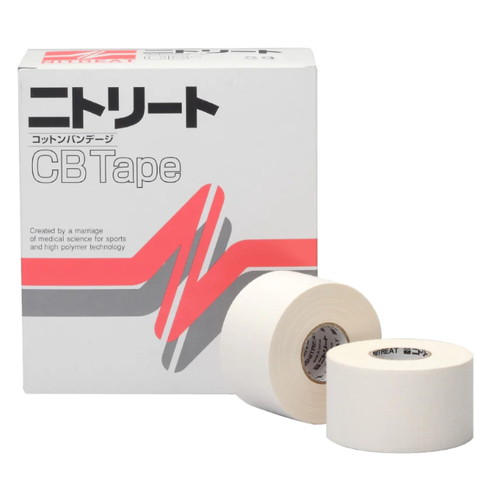 ■こちらの商品は、現在「お取り寄せ」になっております。ご注文から発送まで「2から5営業日」を目安にお考えください。■注文が集中した場合など、発送が遅れたり、在庫切れで販売できなくなる可能性がございます。欠品、納期遅れなどにつきましては、個別にご案内させていただきます。メーカー欠品中の場合は、通常よりお時間を頂戴する場合がございます。その際は、個別に改めてご案内申し上げます。※メーカーが土日祭日が休みの為、すぐに在庫確認を行えない場合もございます。 ※上記、予めご了承の上、ご注文くださいますようお願い致します。 メーカー希望小売価格はメーカーカタログに基づいて掲載しています カタログデータは↑コチラ↑をクリックでご確認頂けます。【商品説明】NITREAT ニトリート（ニトムズ）サイズ:38mm×12m関節の固定と可動域の制限を目的として、予防から応急処置、再発防止まで幅広く使用できます。作業性、固定感。継続性。低皮膚刺激性など、テープに必要なポイントを追求しました。※肌の弱い人、荒れ性の人は使用しないでください。本品の使用により皮膚に異常があらわれた場合は使用を中止し、医師にご相談ください。また、傷などのある場所には使用しないでください。【規格】コットンテープ綿粘着包帯(メッシュタイプ・白色)【生産国】日本製