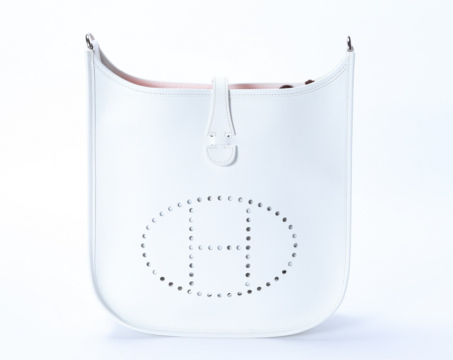 エルメス　HERMES　エヴリン2　ホワイト　ヴォーエプソン　H刻印　新品同様品　送料無料【トレジャースポット】【中古】のサムネイル